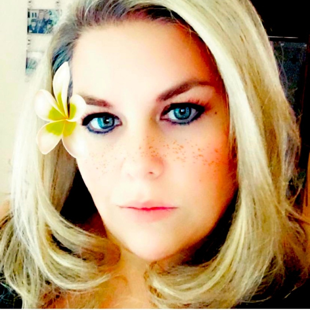 Meet your Posher, Andrea